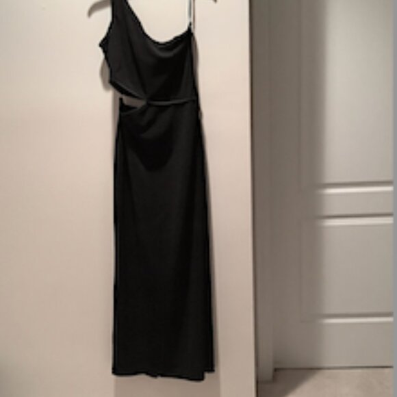 ABS One-shoulder Black Formal Dress by Allen Schwartz - Picture 2 of 16